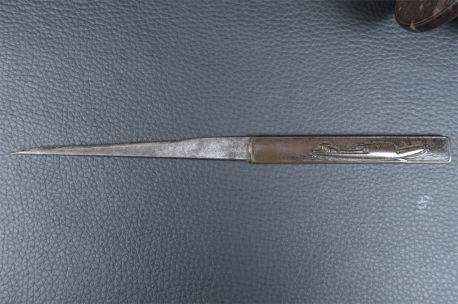 Old WAKIZASHI number 9
